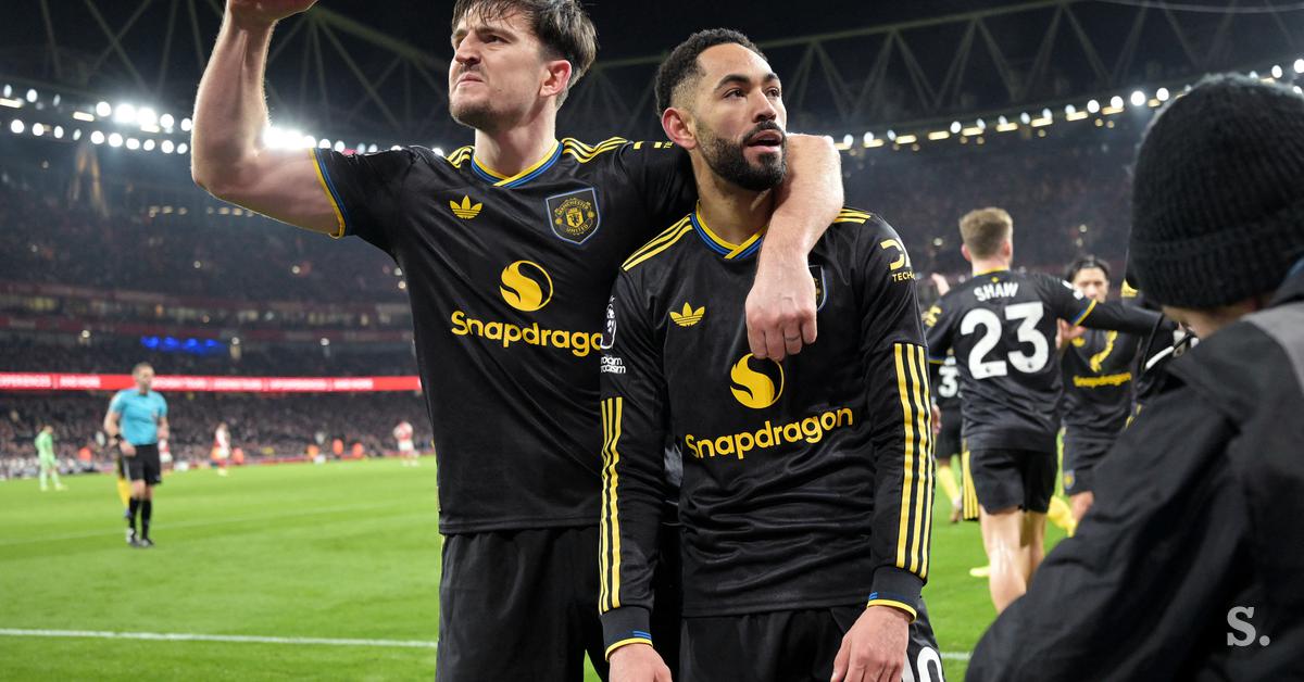 V živo: Rdeči vragi s Šeškom šokirali Arsenal, Leeds proti Evertonu brez Bijola Kép