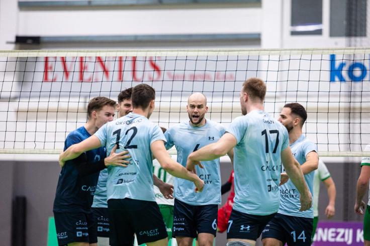 Kamničani so na prvi polfinalni tekmi s 3:0 premagali Krko. | Foto: Simon Vesel, MOK Krka