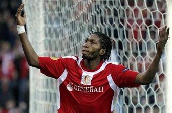Napadalec Konga Mbokani v vrste Monaca