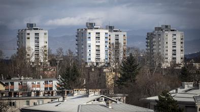 Številke so neizprosne: kdo pravzaprav s posojilom kupuje nepremičnine v Sloveniji?