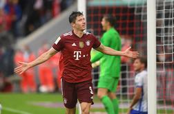 Bayern ponižal Hertho, Lewandowski podira mejnike, poraz Kamplovih