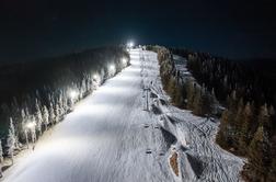 Med nočno smuko moški omedlel