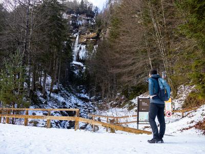 Gneča v Krnici in Tamarju, zato izberite pot Triglavske Bistrice #video