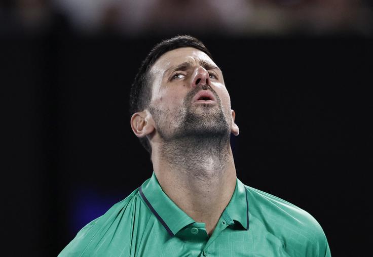 Novak Đoković se v zadnjih letih vse bolj spopada z utrujenostjo, sploh na turnirjih za grand slam. | Foto: Reuters