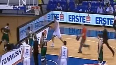 Turško svarilo Črnogorcem: Ne napadajte naših košarkarjev (video)
