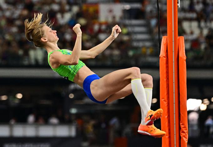 Tina Šutej je letos preskočila 463 centimetrov. | Foto: Reuters
