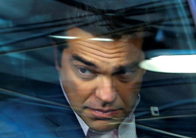 Leta 2015 je prihod evroskeptične Sirize Aleksisa Ciprasa na oblast povzročil tudi prekinitev vračanja obresti na grške obveznice. | Foto: Reuters
