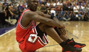 Za par športnih copat Air Jordan rekordnih 560.000 dolarjev