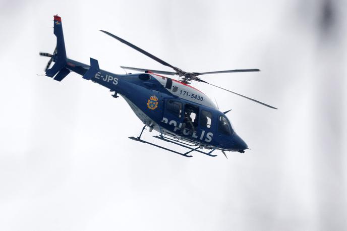 Streljanje Švedska | Po podatkih iz poročila večina aktivnih kriminalcev v državi živi v treh velikih mestnih regijah – Stockholmu, Göteborgu in Malmöju. 81 odstotkov jih je izključno švedskih, 11 odstotkov izključno tujih in osem odstotkov dvojnih državljanov. 94 odstotkov je moških, približno vsak 20. pa je mladoleten. | Foto Reuters