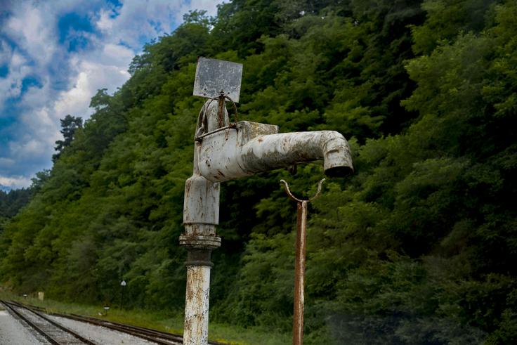 Nekdanji  napajalnik za parne lokomotive na Prevaljah | Foto: Ana Kovač