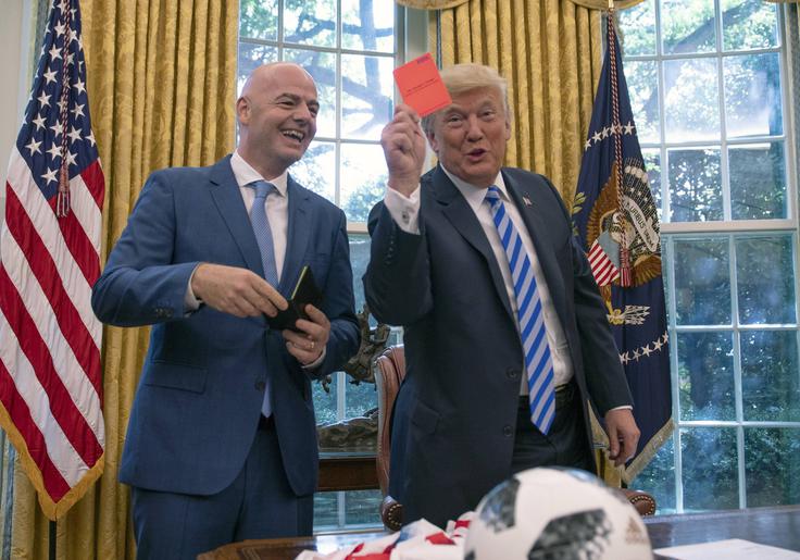 Ko je postalo jasno, da bo največji del SP 2026 v ZDA, je delček nogometne evforije zajel tudi tedanjega predsednika ZDA Donalda Trumpa.  | Foto: Guliverimage/Vladimir Fedorenko