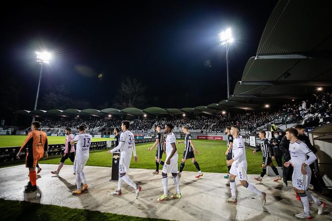 Maribor čaka v nedeljo zahtevno gostovanje pri Muri. | Foto: Blaž Weindorfer/Sportida