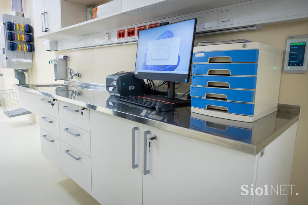 Univerzitetni klinični center UKC, zdravniki, zdravstvo