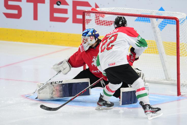 Slovenci se bodo v petek pomerili z Madžari. | Foto: Martin Metelko/HZS