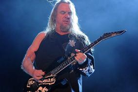 Umrl kitarist Slayerjev Jeff Hanneman