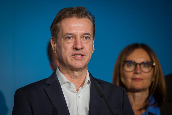 Robert Golob | "Slovenija v tem trenutku potrebuje stabilnost, sodelovanje in sposobnost preseganja razlik," so prepričani v Golobovi Svobodi.  | Foto STA