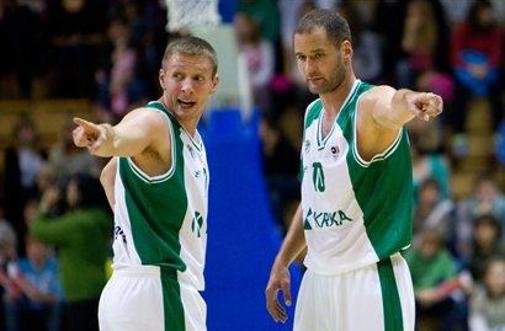 Krka ujela Olimpijo in skočila na vrh
