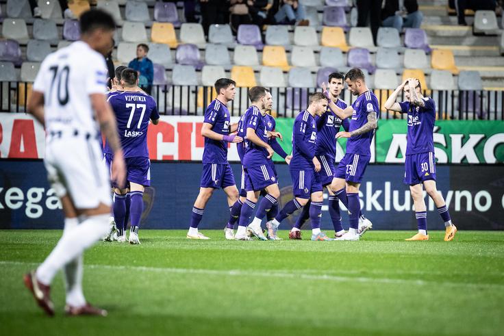 Mariborčani so si s torkovo zmago nad Muro dvignili samozavest pred sobotnim pokalnim spopadom z Olimpijo. | Foto: Blaž Weindorfer/Sportida