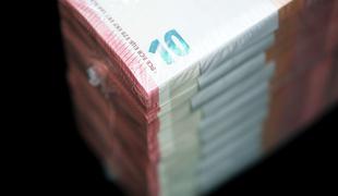 Slovenija prodala za 95 milijonov evrov zakladnih menic