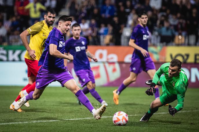 NK Maribor Birkirkara | Mariborčani so na prvi kvalifikacijski tekmi zgolj remizirali z malteško Birkirkaro. Kdo bo napredoval, bo jasno 20. julija na Malti.  | Foto Blaž Weindorfer/Sportida