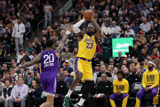 LeBron James je dosegel 18 točk. | Foto: Reuters