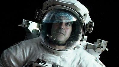 George Clooney in Sandra Bullock, astronavta