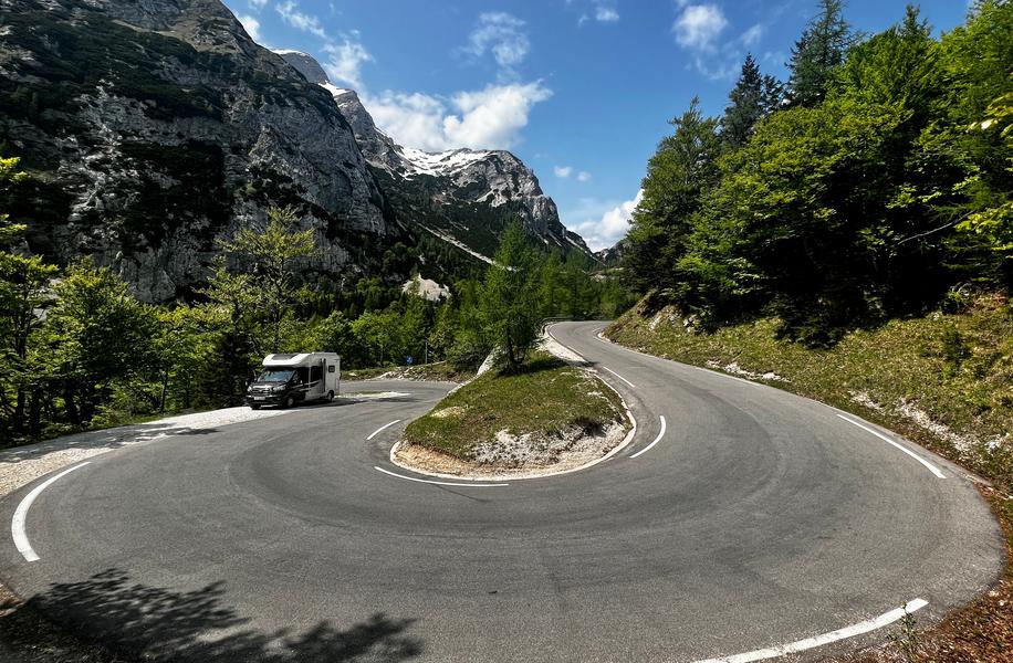 Vršič prej na trasi Dirke po Italiji kot francoskega Toura?