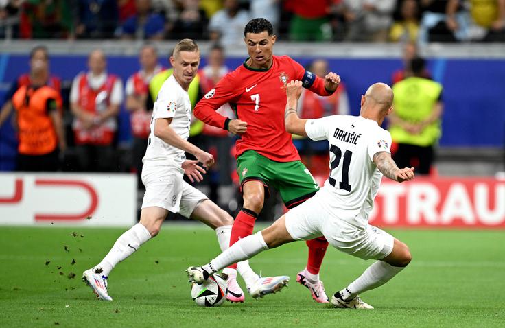 Slovenija je lani izpadla na Euru 2024 v osmini finala proti Portugalski šele po izvajanju 11-metrovk. | Foto: Guliverimage