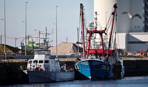 Po brexitu: Francija napovedala blokado britanskih ribiških čolnov