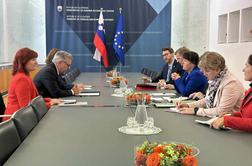 Slovenija svari pred uzakonitvijo sporne himne na avstrijskem Štajerskem