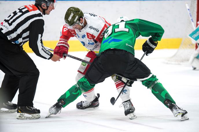 HK Olimpija : Bolzano | Olimpija je v nedeljo kot druga to sezono premagala Bolzano, ki je na vrhu lestvice razširjenega avstrijskega prvenstva. | Foto HK Olimpija/Domen Jančič