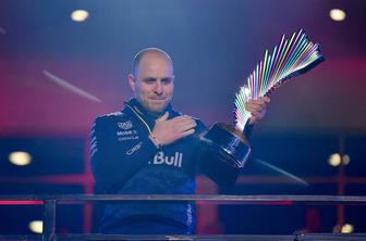 Gianpiero Lambiase bo zapustil Maxa Verstappna