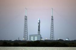 Florida že tretjič v tem tednu v vesolje pošilja raketo Falcon 9