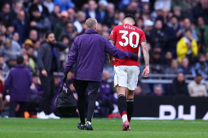 Benjamin Šeško Manchester United | Benjamin Šeško je tako predčasno odšel z zelenice na sobotni tekmi Manchestra s Tottenhamom. | Foto Guliverimage