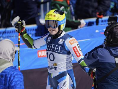 Slovenske smučarke z dobro popotnico v Levi