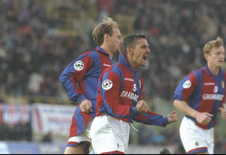 Roberto Baggio Roberto Baggio v dresu Bologne. | Foto: Getty Images