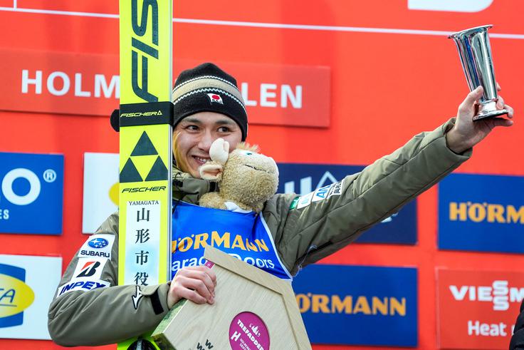 Tomofumi Naito je skočil do prve zmage. | Foto: Reuters
