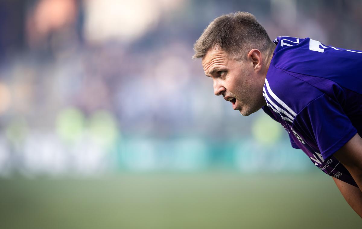 NK Maribor : NK Olimpija 1. SNL Josip Iličić | Josip Iličić je spregovoril o razlogih za vrnitev v Maribor in španski ponudbi, ki jo je moral zavrniti. | Foto Jure Banfi/alesfevzer.com