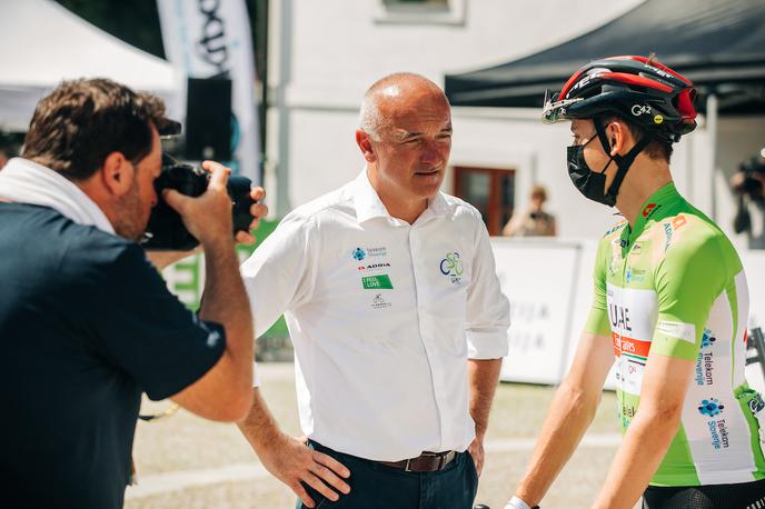 Tadej Pogačar Bogdan Fink Po Sloveniji 2022 | Organizacijski direktor dirke Bogdan Fink in zmagovalec dirke Po Sloveniji Tadej Pogačar, ki je pred odhodom na Tour de France opravil odlično generalko. | Foto Sportida