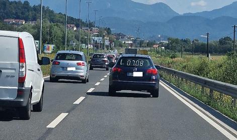 Na slovenskih cestah kmalu sodobnejša oprema za merjenje hitrosti?