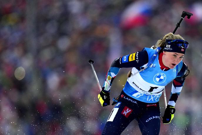Marte Olsbu Roeiseland | Marte Olsbu Roeiseland je pomagala Norvežankam do nove zmage. | Foto Guliverimage
