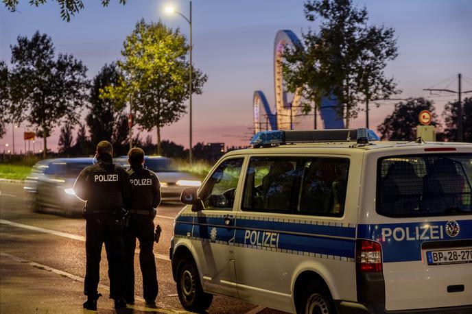 Nemška policija na meji | Policija je sporočila, da nevarnosti za javnost ni več.  | Foto Guliverimage