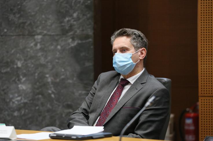 Odbor je Tomažu Veselu predlagal odstop. | Foto: DZ/Matija Sušnik