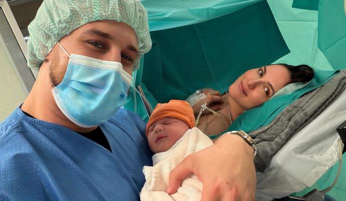 Priljubljena hrvaška pevka na veliko noč rodila drugega otroka