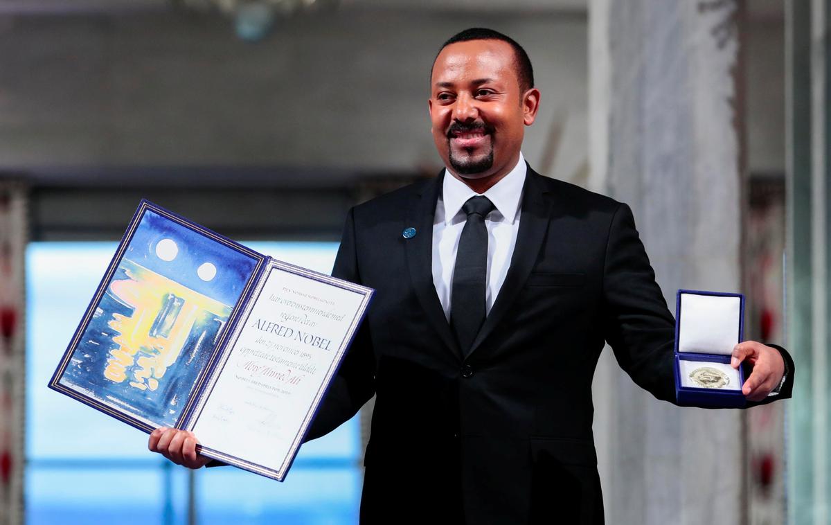 Abiy Ahmed | Etiopski premier Abiy Ahmed je ob prejemu nagrade za mir poudaril, da jo sprejema v imenu Etiopijcev in Eritrejcev, ki so se žrtvovali za mir.  | Foto Reuters