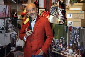 Louboutin z linijo kozmetike