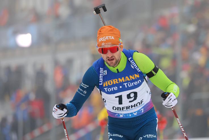 Jakov Fak je bil na strelišču brezhiben in se prebil celo na četrto mesto. | Foto: Guliverimage