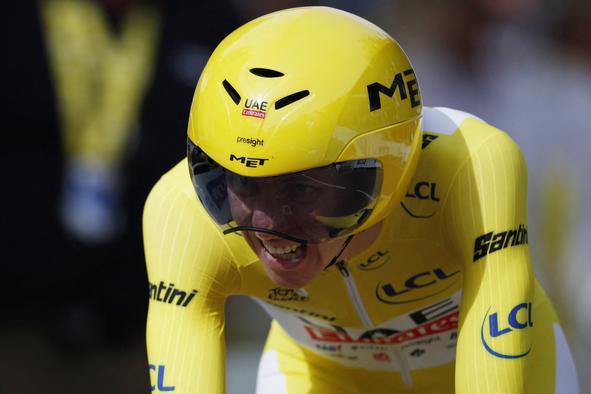 Evenepoel letel, rumeni Pogačar in Roglič odlična na kronometru Dirke po Franciji!