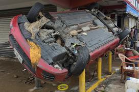 Razdejanje po poplavah v Mehiki