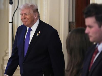 Generali Trumpu: Ne, to je noro in nezakonito!